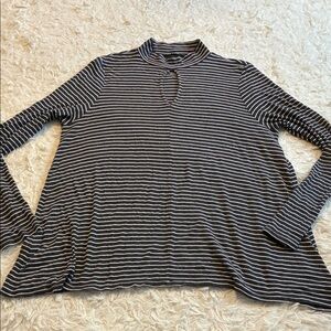American Eagle Stripe Keyhole Neck Large Long Sleeve Shirt
